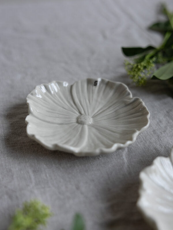 Blomst tallerken, Liten beige
