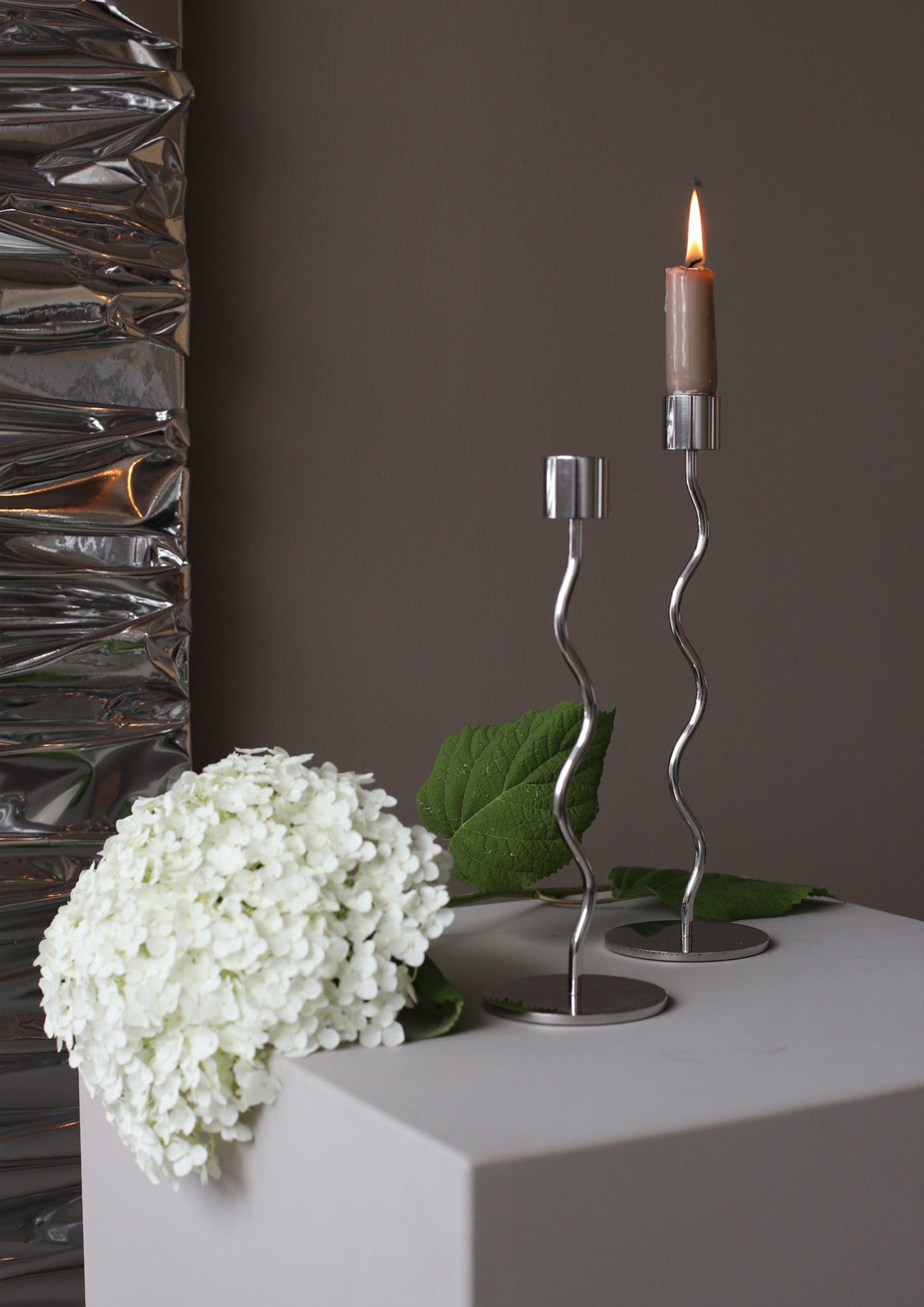 Curved Candleholder 26 cm, stainless steel